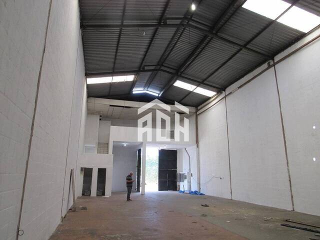 Galpão para Locação em Santana de Parnaíba - 2