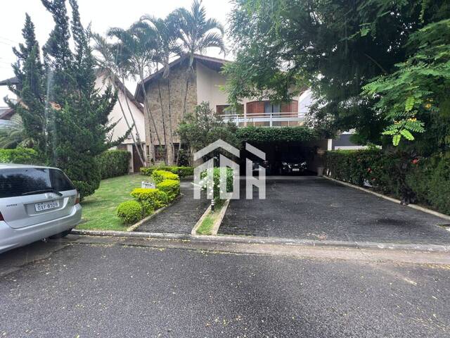 #1463 - Casa para Venda em Santana de Parnaíba - SP