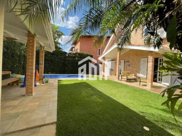 #1464 - Casa para Venda em Santana de Parnaíba - SP