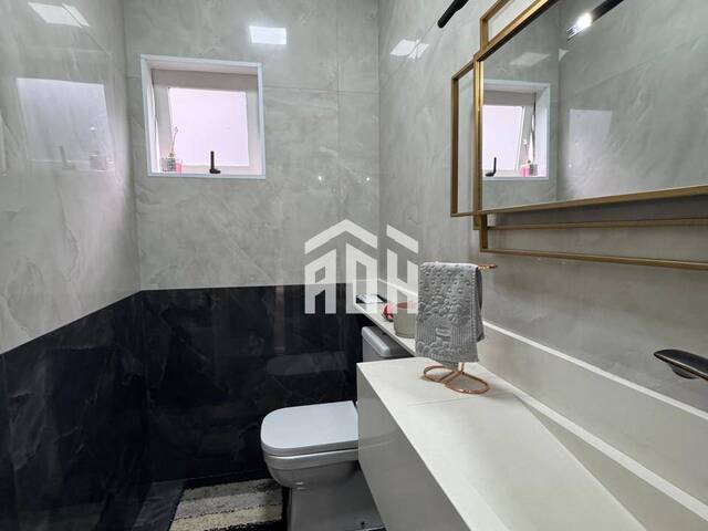 #1465 - Casa para Venda em Santana de Parnaíba - SP