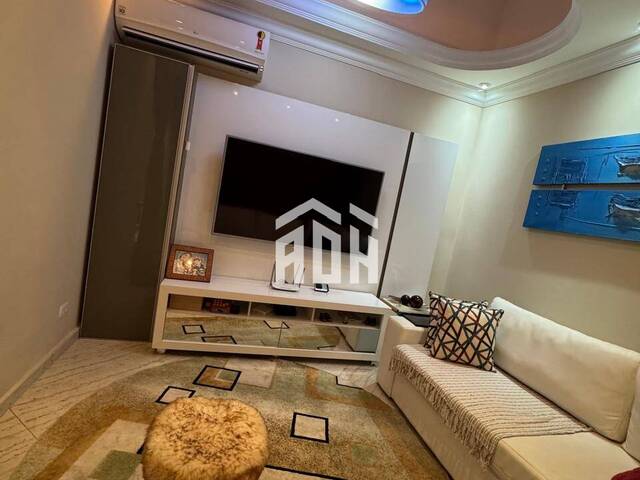 Casa para Venda em Santana de Parnaíba - 5