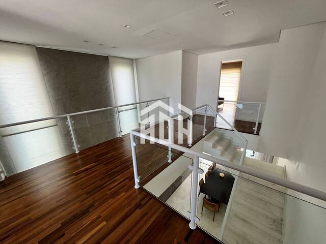 Casa para Venda em Santana de Parnaíba - 4