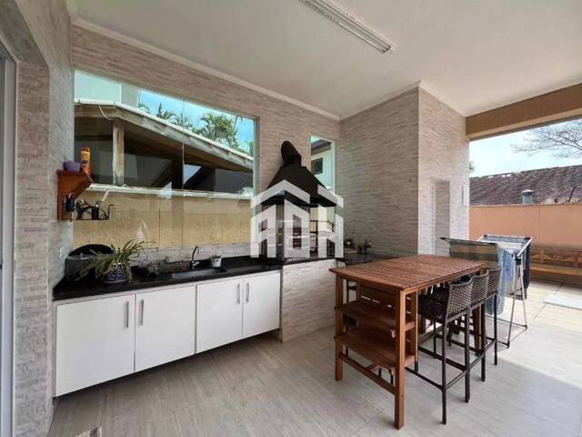 Casa para Locação em Santana de Parnaíba - 4