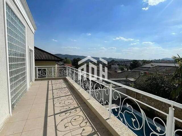 #1509 - Casa para Locação em Santana de Parnaíba - SP