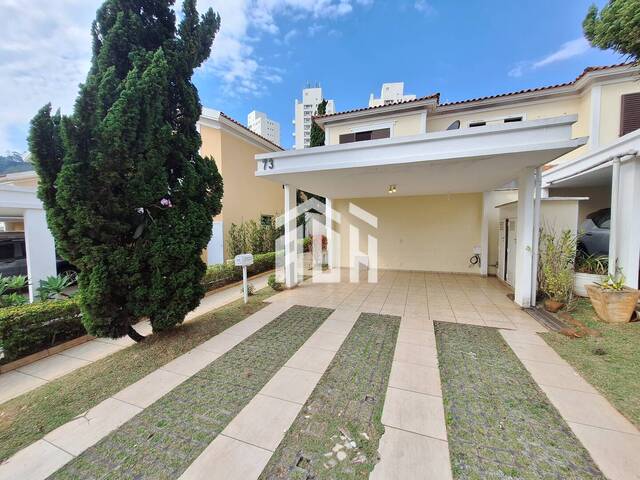 #1529 - Casa para Locação em Santana de Parnaíba - SP