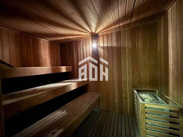 Casa para Venda em Santana de Parnaíba - 4