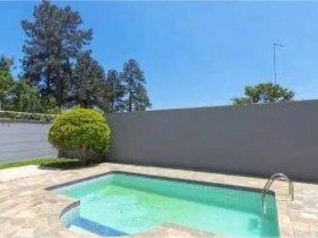 #1607 - Casa para Locação em Santana de Parnaíba - SP