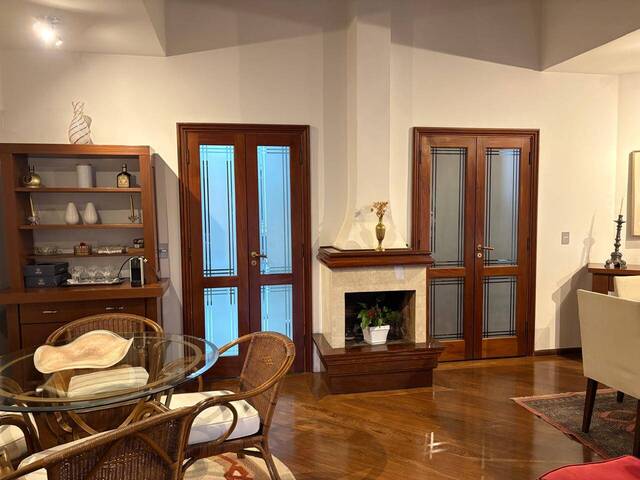 Casa para Venda em Santana de Parnaíba - 5