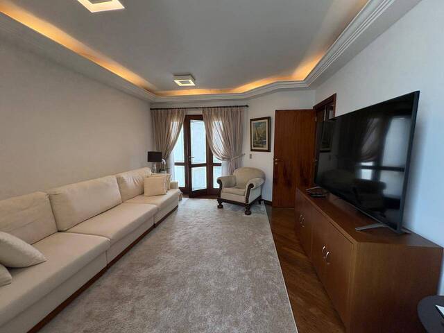 #1616 - Casa para Venda em Santana de Parnaíba - SP