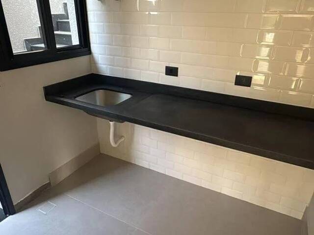 Casa para Venda em Santana de Parnaíba - 4