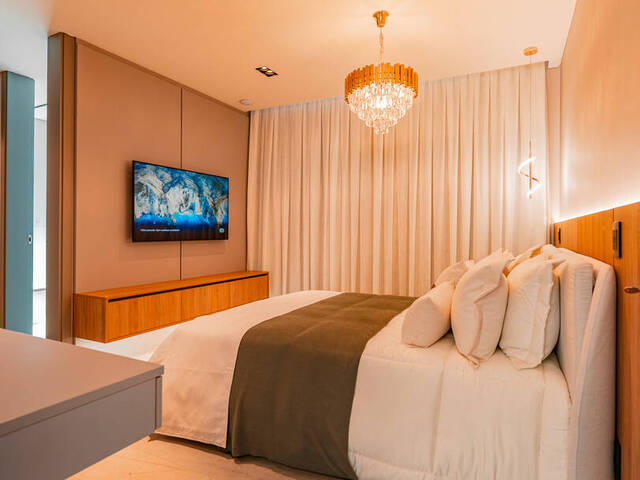 Casa para Venda em Santana de Parnaíba - 4