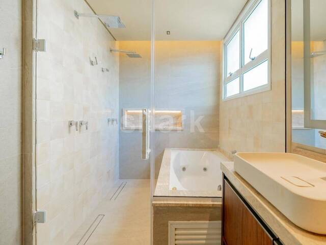 Apartamento para Venda em Santana de Parnaíba - 4