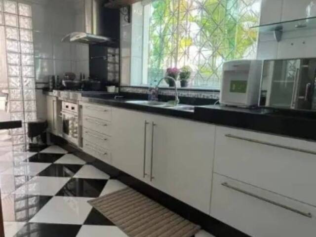 Casa para Venda em Barueri - 4