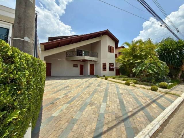 #1704 - Casa para Venda em Santana de Parnaíba - SP