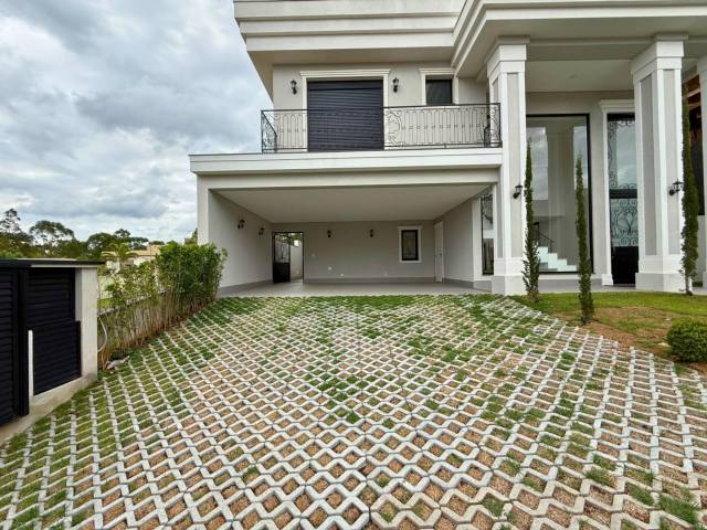 Casa para Venda em Santana de Parnaíba - 4