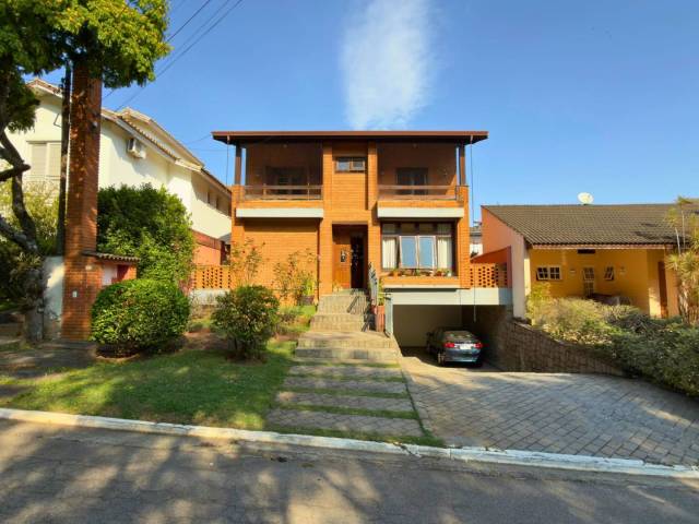 #1707 - Casa para Venda em Santana de Parnaíba - SP