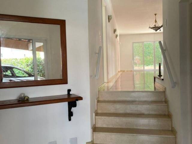 #1761 - Casa para Venda em Barueri - SP