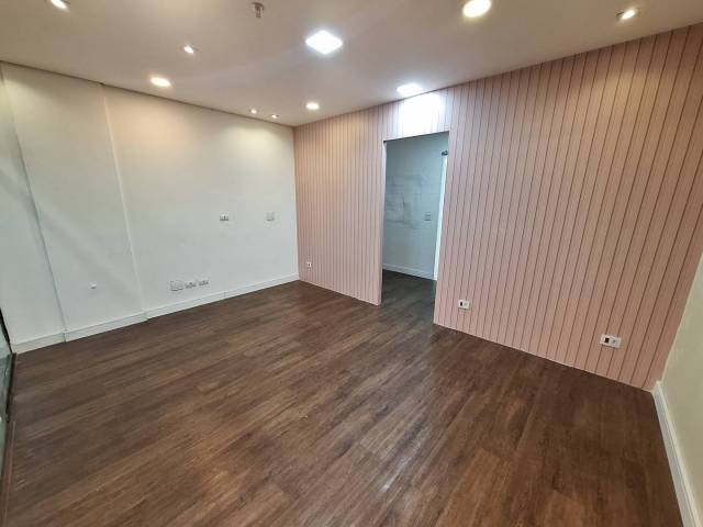 #1797 - Sala para Locação em Santana de Parnaíba - SP