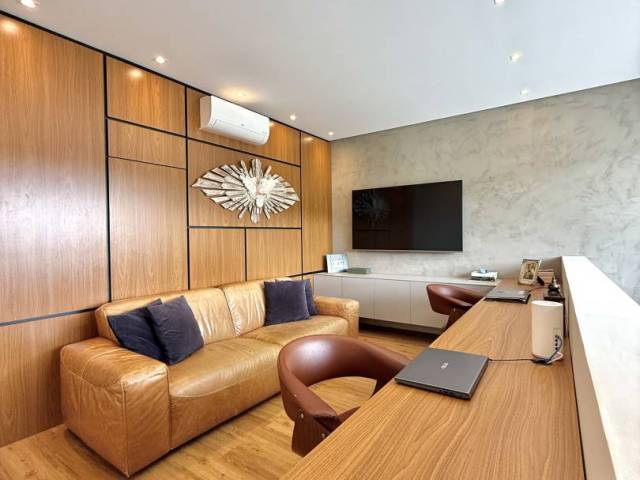 #1799 - Casa para Venda em Santana de Parnaíba - SP