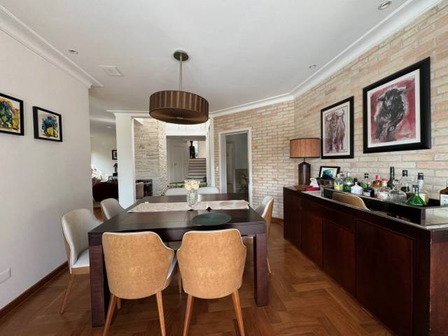 #1806 - Casa para Venda em Barueri - SP