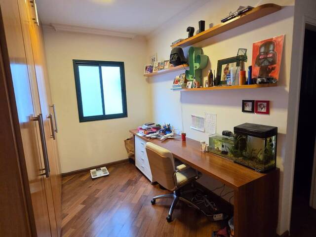 Casa para Venda em Santana de Parnaíba - 4