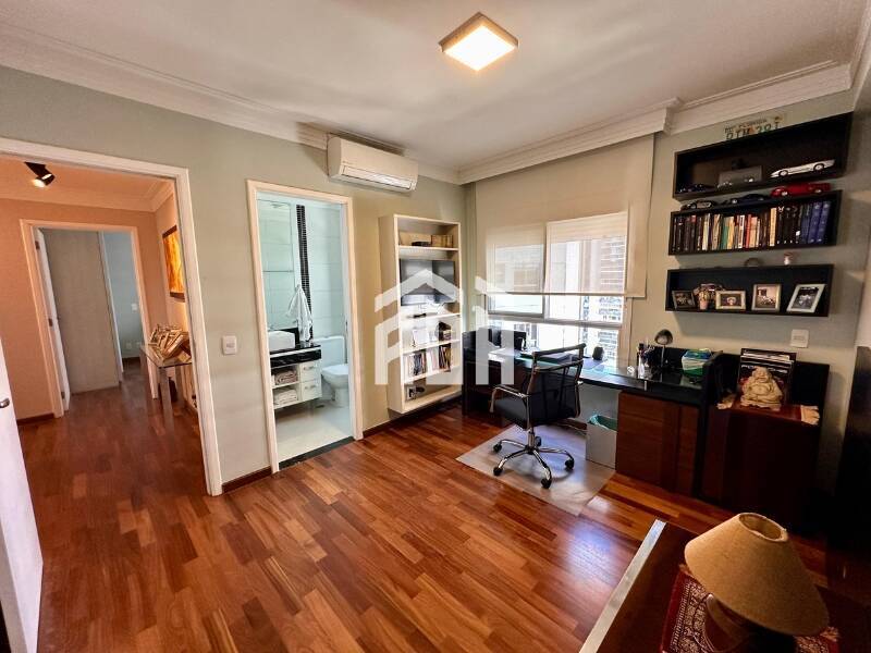 Apartamento à venda com 3 quartos, 200m² - Foto 15