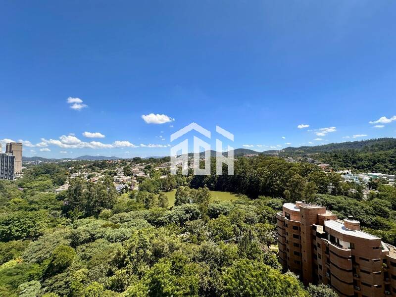 Apartamento à venda com 3 quartos, 200m² - Foto 20
