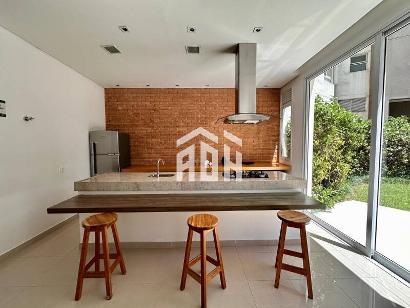 Apartamento à venda com 3 quartos, 200m² - Foto 25