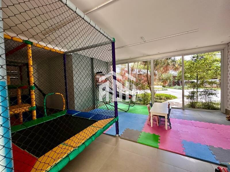 Apartamento à venda com 3 quartos, 200m² - Foto 26